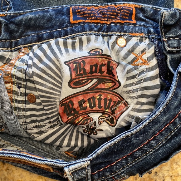 Rock Revival Alivia Skinny Jeans - Picture 6 of 8